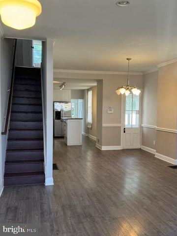 26 W PEARL STREET, Burlington, NJ 08016