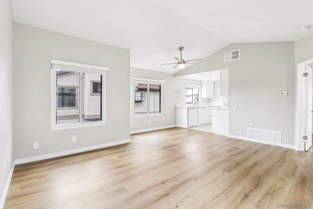 3693 Avocado Village Ct 198, La Mesa, CA 91941