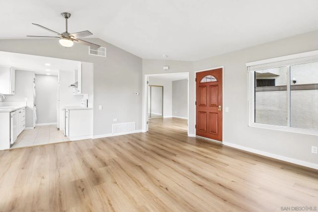 3693 Avocado Village Ct 198, La Mesa, CA 91941