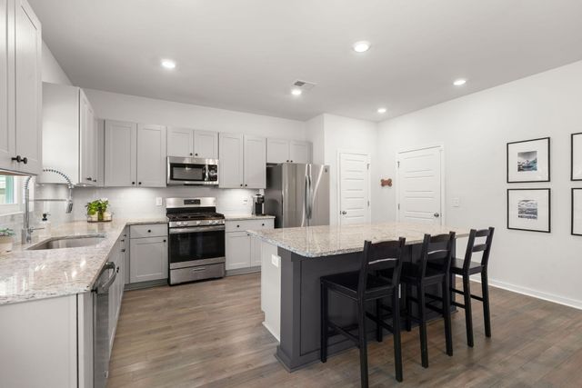 287 Firewheel Court, Summerville, SC 29486