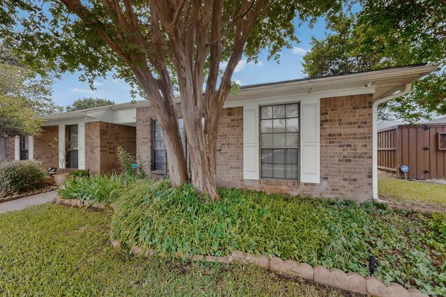 1604 Meadowgate Drive, Richardson, TX 75081