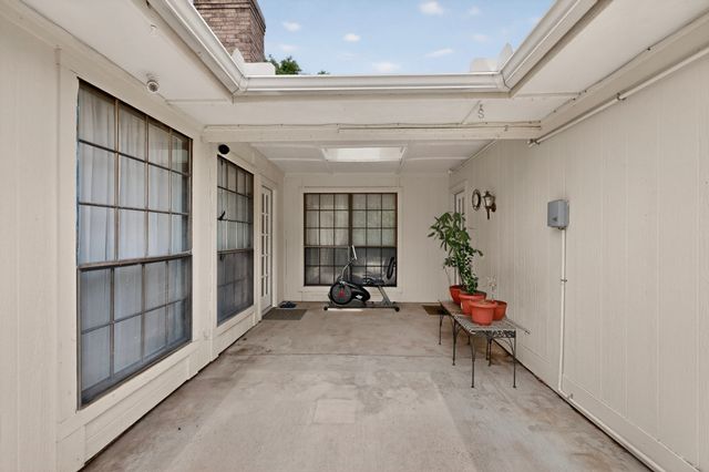 1604 Meadowgate Drive, Richardson, TX 75081
