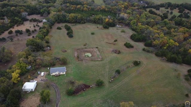 15571 154th Rd, Mayetta, KS 66509