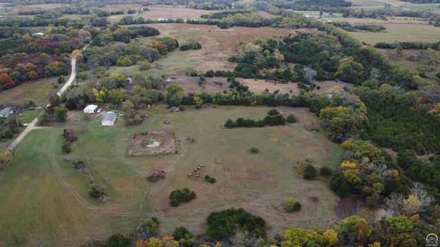 15571 154th Rd, Mayetta, KS 66509