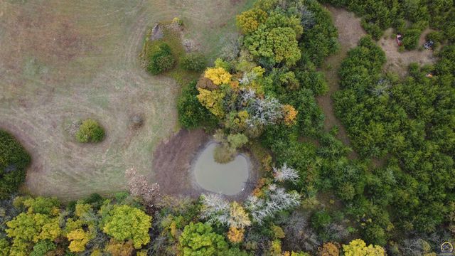 15571 154th Rd, Mayetta, KS 66509