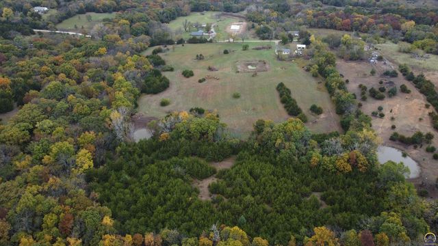 15571 154th Rd, Mayetta, KS 66509