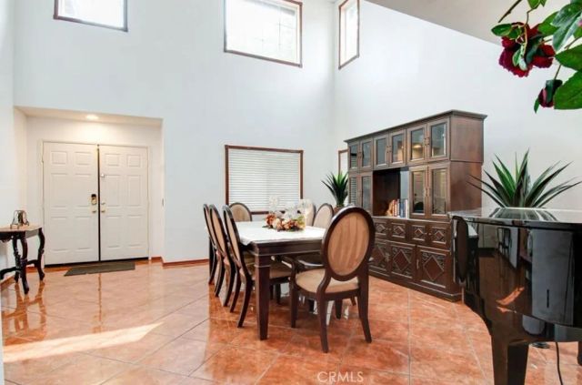 38305 Encanto, Murrieta, CA 92563