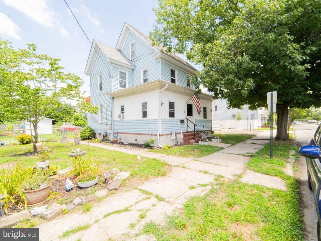 616 E PINE ST, Millville, NJ 08332