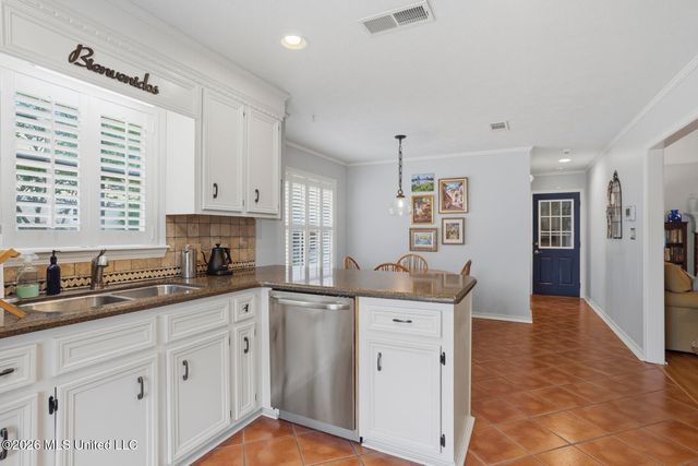 212 Cobblestone Drive, Madison, MS 39110