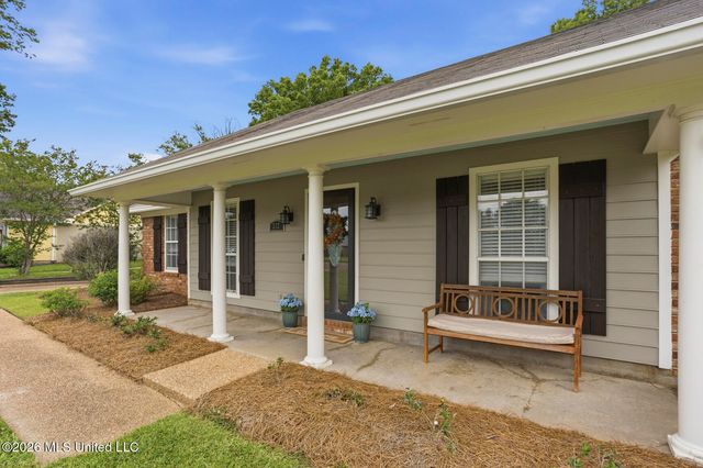 212 Cobblestone Drive, Madison, MS 39110