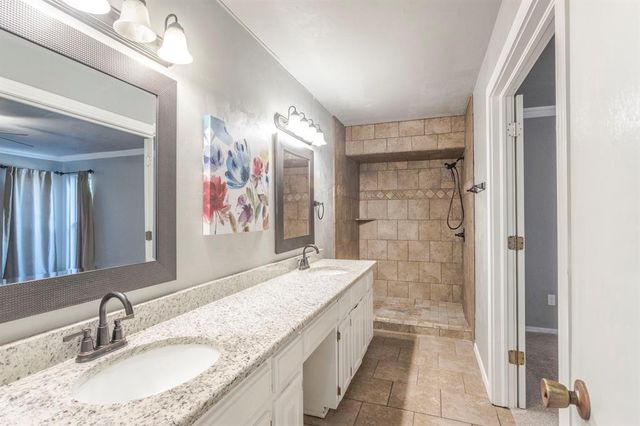 14016 Apache Drive, Edmond, OK 73013