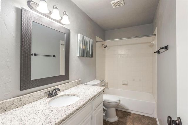 14016 Apache Drive, Edmond, OK 73013