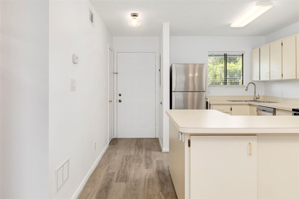 6033 34TH STREET W 26, BRADENTON, FL 34210 — photo 5
