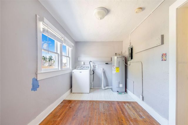 118 S 5TH STREET, Haines City, FL 33844