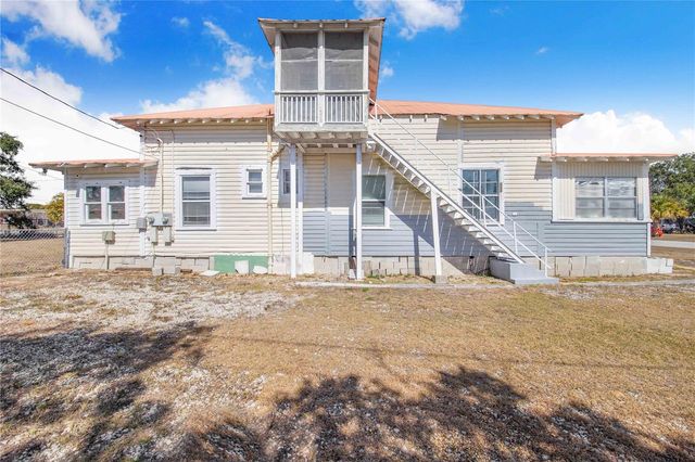 118 S 5TH STREET, Haines City, FL 33844