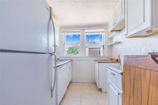 118 S 5TH STREET, Haines City, FL 33844