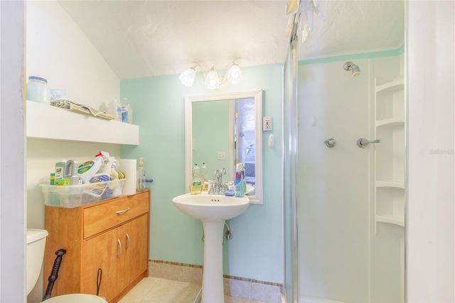 118 S 5TH STREET, Haines City, FL 33844