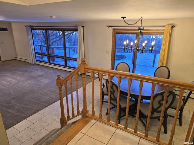 2208 N MAIN Street, East Peoria, IL 61611