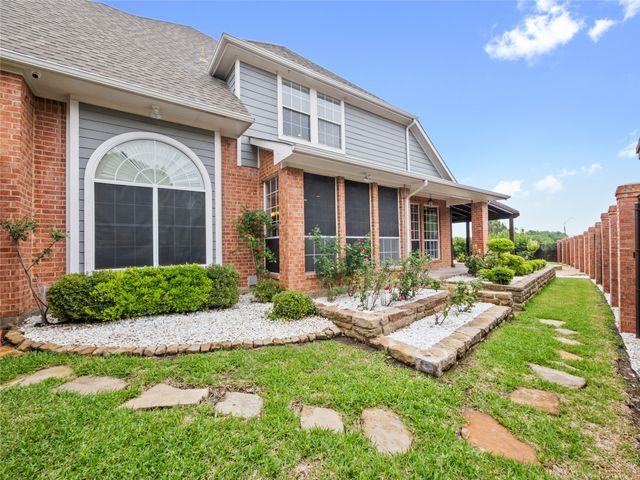 17858 Benchmark Drive, Dallas, TX 75252