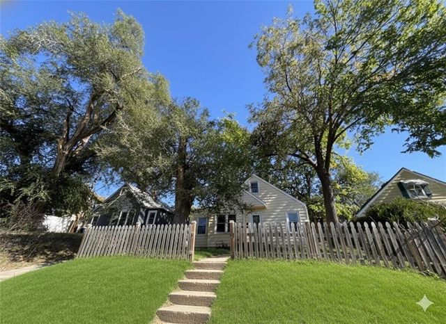 445 N Quincy Avenue, Kansas City, MO 64123