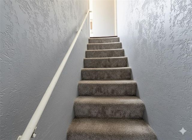 445 N Quincy Avenue, Kansas City, MO 64123