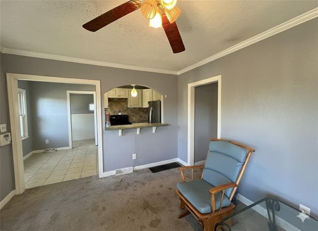 445 N Quincy Avenue, Kansas City, MO 64123