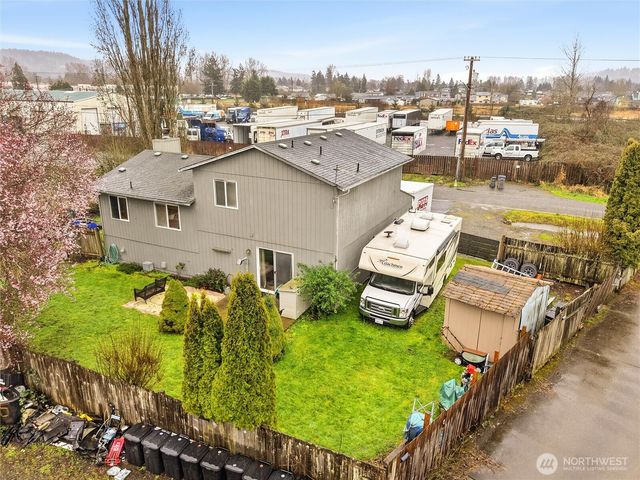 304 5th Avenue NW, Algona, WA 98001