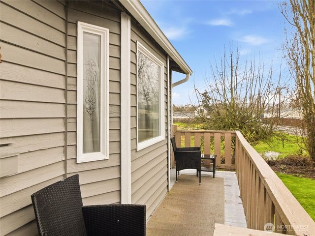 304 5th Avenue NW, Algona, WA 98001