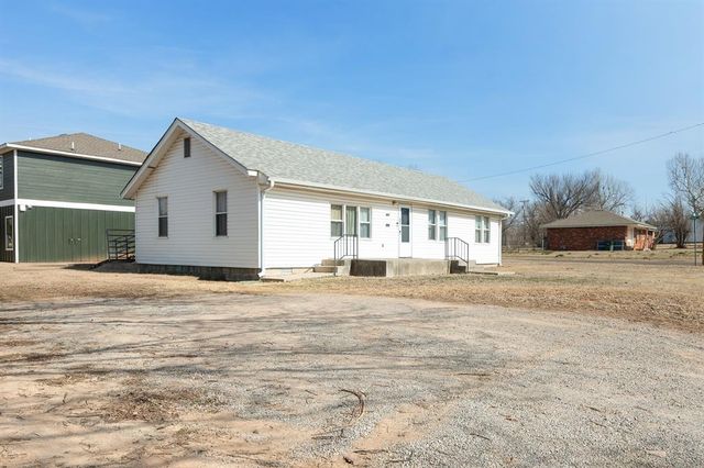 601 W Main Street, Edmond, OK 73003