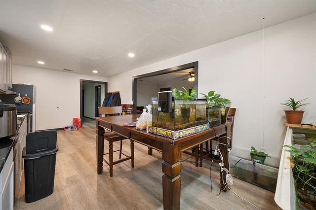 601 W Main Street, Edmond, OK 73003