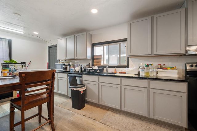 601 W Main Street, Edmond, OK 73003