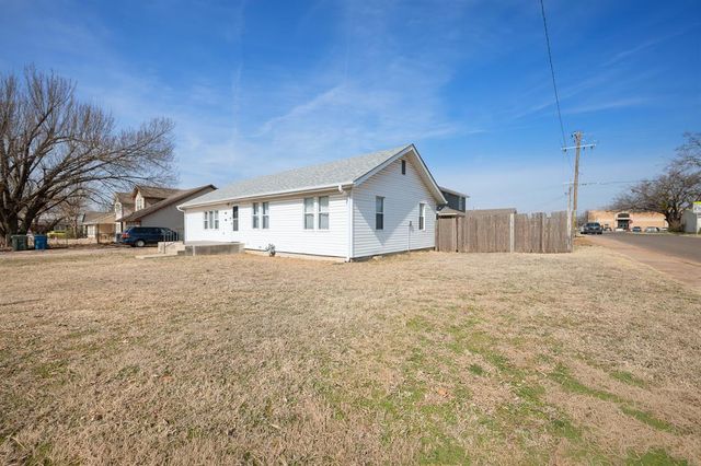 601 W Main Street, Edmond, OK 73003