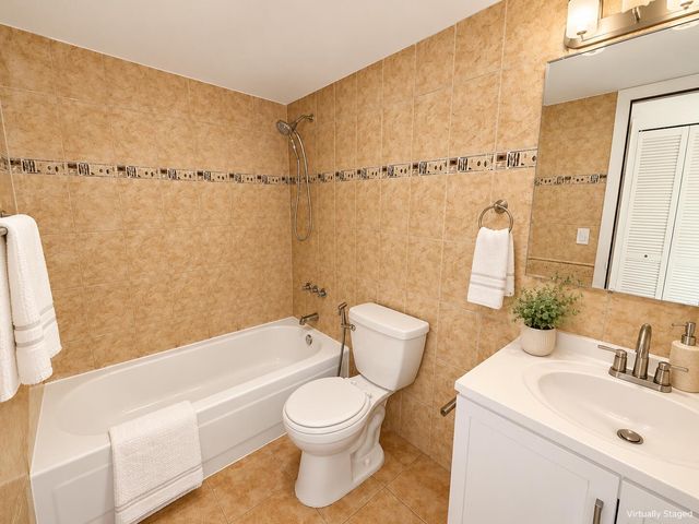 3120 N PINE ISLAND Road 403, Sunrise, FL 33351