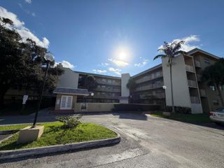 3120 N PINE ISLAND Road 403, Sunrise, FL 33351