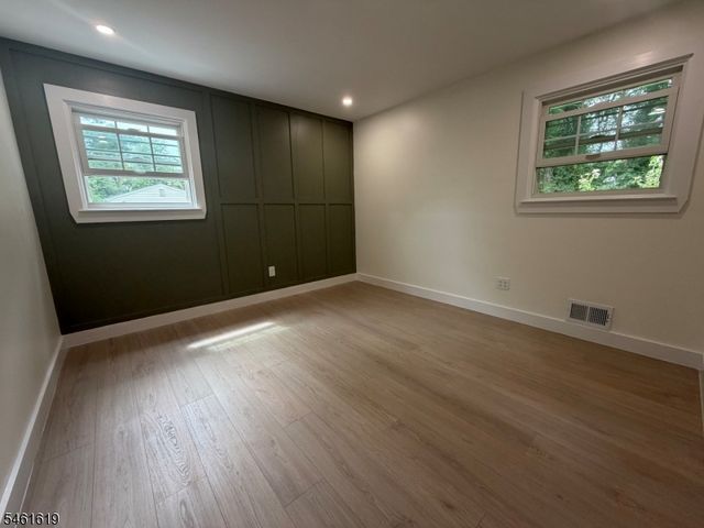 74 Fairway Dr, East Hanover Twp., NJ 07936
