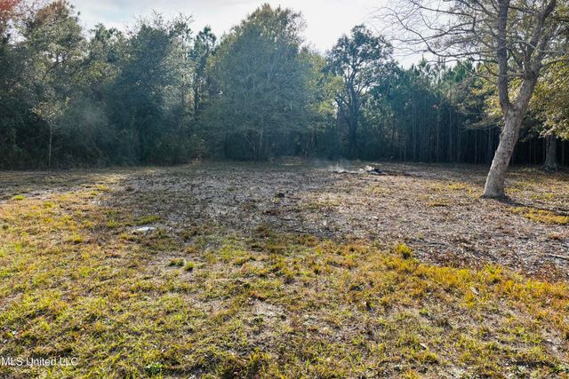 194 S Lady Mary Avenue, Pass Christian, MS 39571