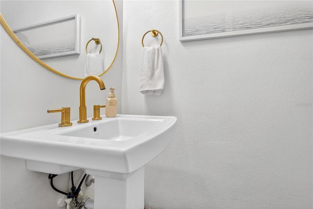 548 COPLEY LANE 548, Orlando, FL 32806