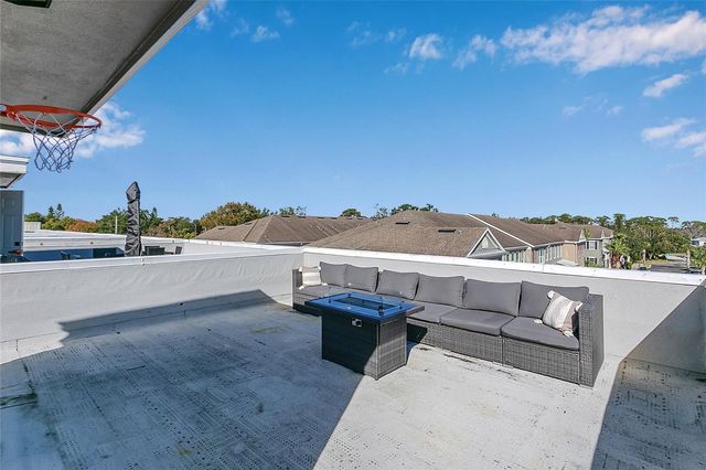 548 COPLEY LANE 548, Orlando, FL 32806