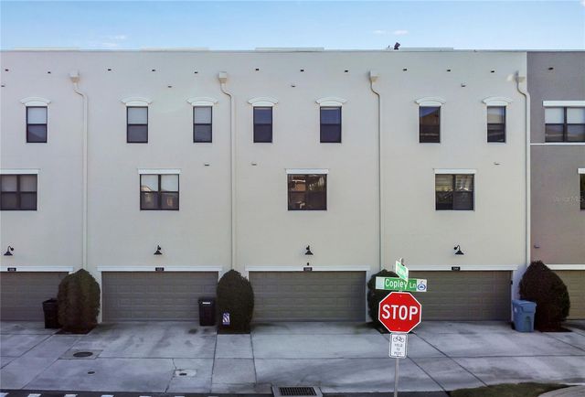 548 COPLEY LANE 548, Orlando, FL 32806