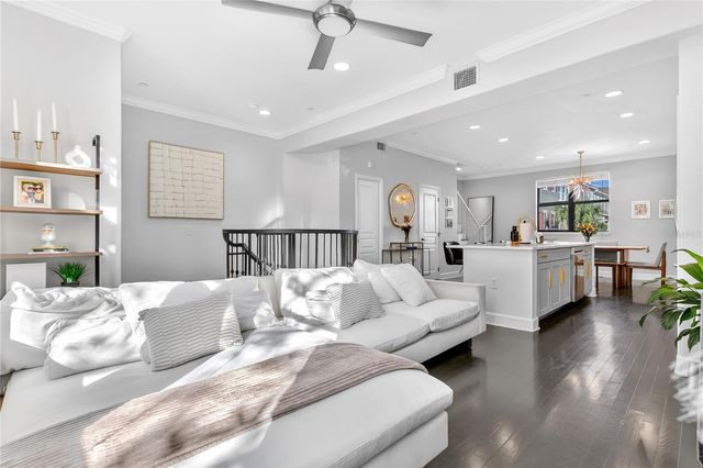 548 COPLEY LANE 548, Orlando, FL 32806