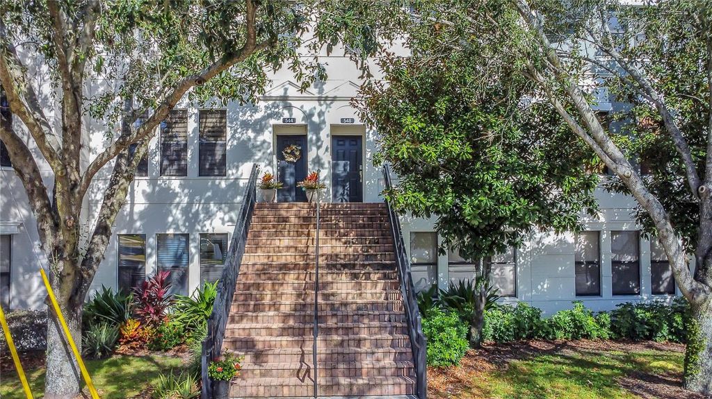 548 COPLEY LANE 548, Orlando, FL 32806