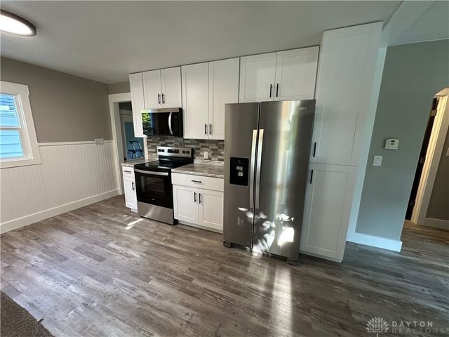 616 Fallview Avenue, Englewood, OH 45322