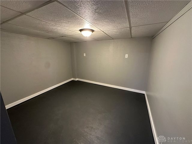 616 Fallview Avenue, Englewood, OH 45322