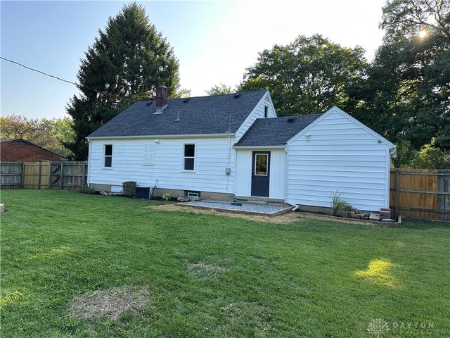 616 Fallview Avenue, Englewood, OH 45322