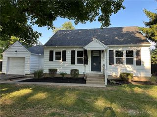 616 Fallview Avenue, Englewood, OH 45322