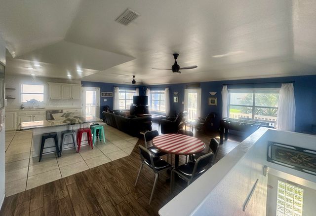 126 E Red Snapper St., South Padre Island, TX 78578