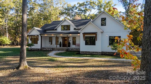 14941 Deer Hollow Drive, Gold Hill, NC 28071