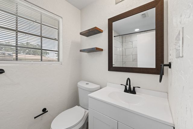 106 Cottonwood Street, Joshua, TX 76058