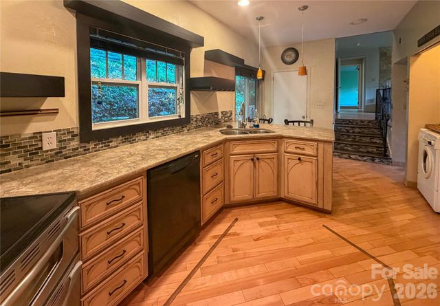 506 Country Club Road, Tryon, NC 28782