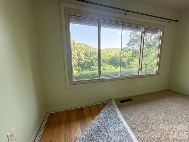 506 Country Club Road, Tryon, NC 28782
